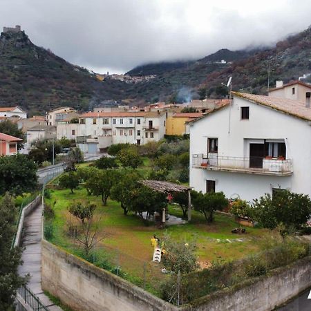 Hotel Da Laura à Bottidda Extérieur photo